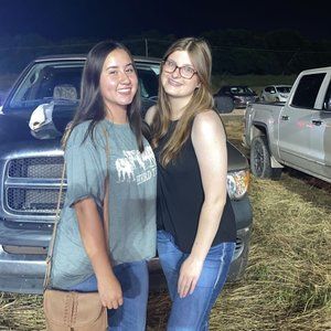 Meet your Posher, Lily